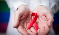 Британские ученые утверждают, что излечили человека от ВИЧ
